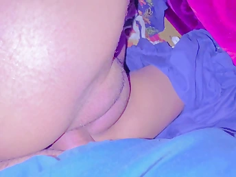 Pakistani Draver nails Damsel in motor hotel room in Saudi Arabia