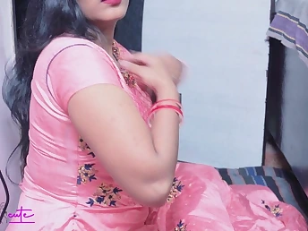 YourPinki's Indian wife Ravina desi gets slammed by her husband in super-hot homemade POINT OF Glance vid