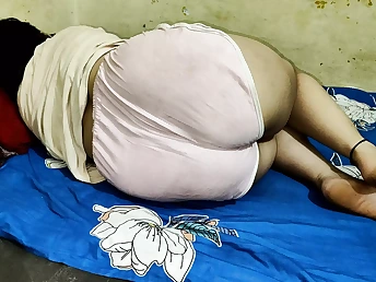 Stunning Indian Hindi audio with flicky action in between!