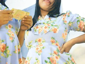 Step sista in Sri Lankan college gets rigid and deep in her eighteen cock-squeezing muff