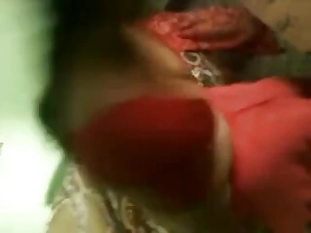 Hot indian college girl gets naughty in Vizag motel close to her auntie