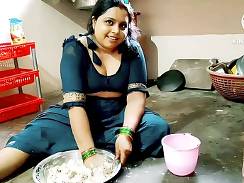 Hot Desi Indian Aunty Romped Hard nearby a catch Pantry