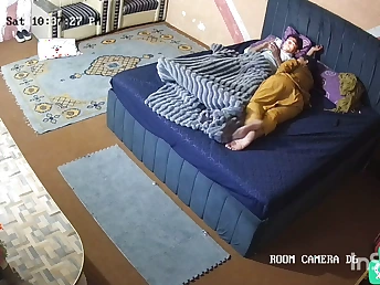 Await Pakistani couple's real moves as they get down added to calumnious with each other's naturals added to big bosom