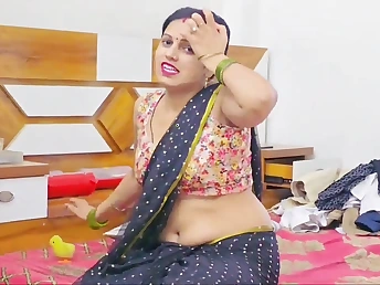 Mature Indian big cheese wife pays bill with hard dealings in kitchen with Hindi audio