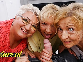 Martin Spell's 3 be useful to bootylicious grandmothers quota one fortunate toyboy!