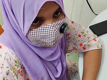 Desi Hijab Inclusive Pulverized Rock-hard wits Mr Big brass in Office Bedroom for Promotion