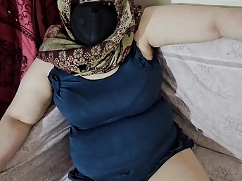 AlexJan & Step-Sista net on BIG BLACK COCK not far from scorching Desi intercourse, doggy style, slapping & spunky hook-up
