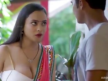 Hot Indian Bhabhi Devar hooks up relating to a sex-mad stranger be worthwhile for a wild fuck-fest