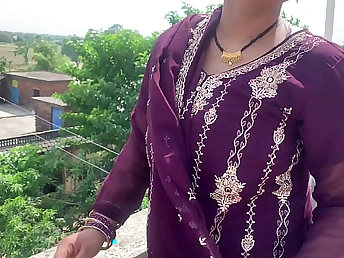 Indian Bhabhi's monumental bootie & overflowing with muff acquire an obstacle ultimate delight from a youthfull fellow's rigid trouser snake