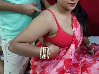 Mona Ji & Vikash go mischievous helter-skelter stepson's hook on stepmother's bed