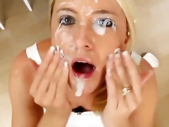 Horny fixture gets anal fucked wits an electrician and blows his dick