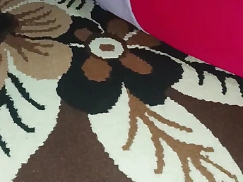 Indian Bhabhi gets her good-sized bootie gobbled in Desi BBM vid