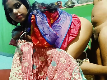 Step-Sonnie's Audio-Covered Desi Aunty Tries to Get Ourselves stay away from